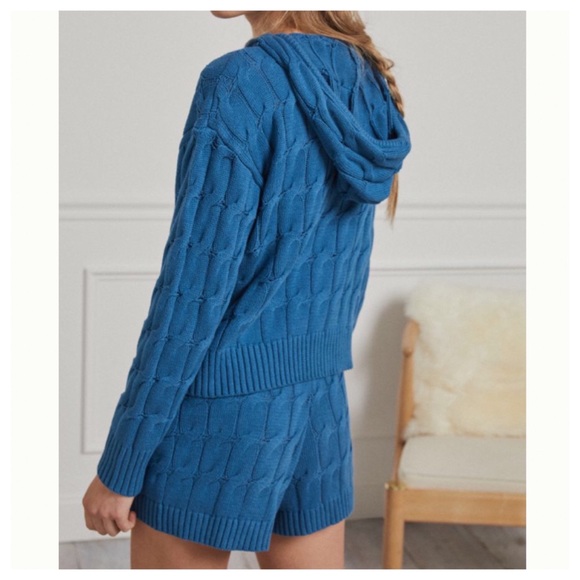 HP 💫Anthropologie Ellyn Hooded Cable Knit 2 piece Sweater Set S & L - Picture 6 of 13
